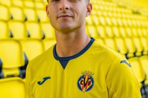 加时末段比利亚雷亚尔调整名单以备法国杯，止住颓势环节打磨，气氛紧张，心理建设被强调-爱游戏