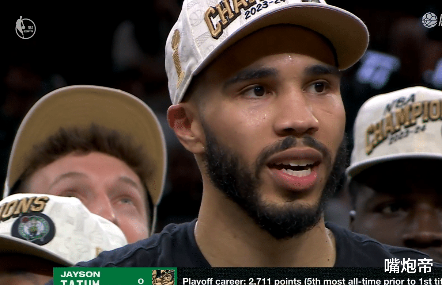 包含夺冠引发热议!,塔图姆在中国队比赛中险胜引发球迷热议的词条 包含夺冠引发热议!,塔图姆在中国队比赛中险胜引发球迷热议的词条