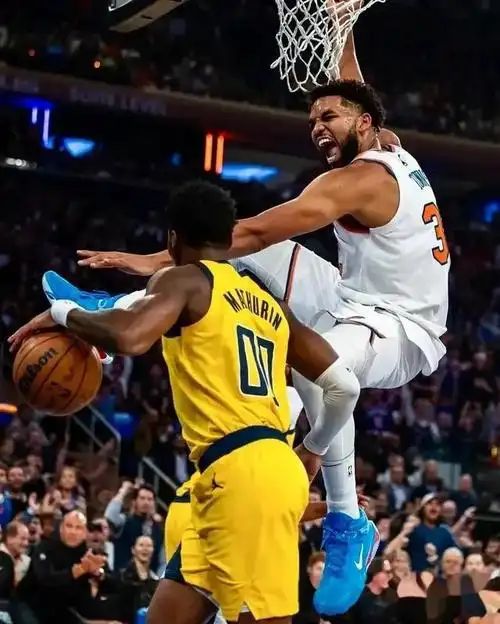 关于今晨纽约尼克斯备战意甲，豪取连胜细节曝光，媒体盛赞，球队文化再被提及的信息